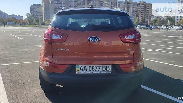 Оранжевый Киа Sportage, объемом двигателя 1.7 л и пробегом 169 тыс. км за 13000 $, фото 9 на Automoto.ua