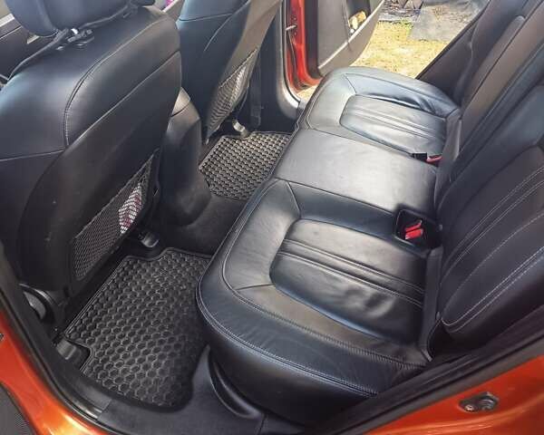 Оранжевый Киа Sportage, объемом двигателя 2.01 л и пробегом 267 тыс. км за 12900 $, фото 22 на Automoto.ua
