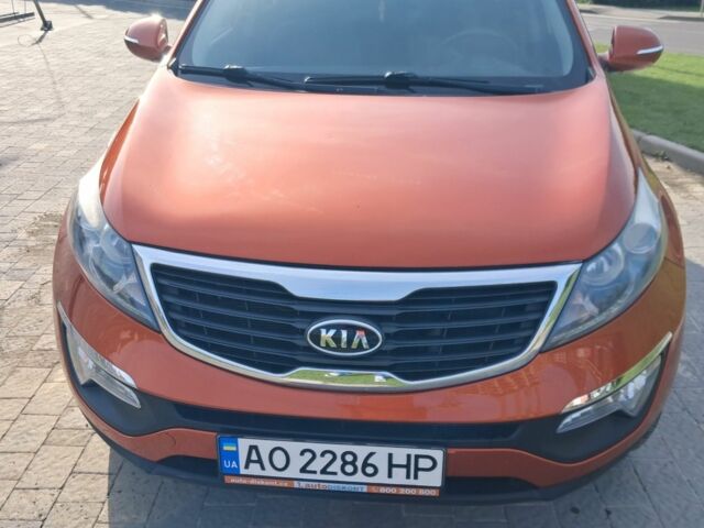 Оранжевый Киа Sportage, объемом двигателя 2 л и пробегом 217 тыс. км за 11500 $, фото 13 на Automoto.ua