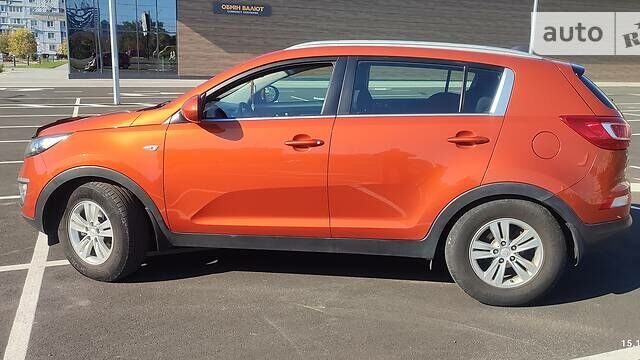 Оранжевый Киа Sportage, объемом двигателя 1.7 л и пробегом 169 тыс. км за 13000 $, фото 21 на Automoto.ua