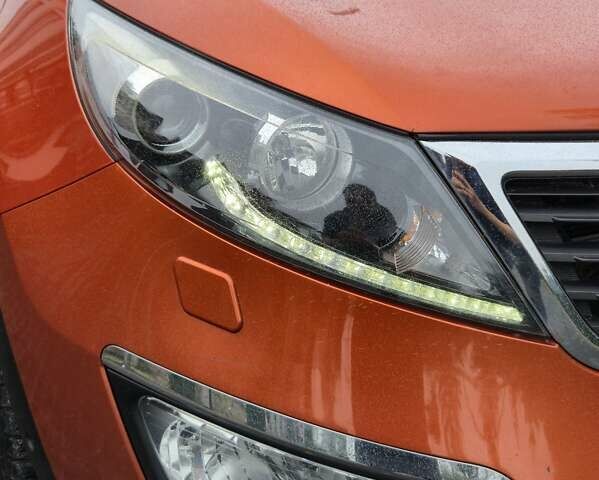 Оранжевый Киа Sportage, объемом двигателя 1.6 л и пробегом 220 тыс. км за 11200 $, фото 34 на Automoto.ua