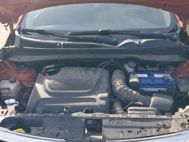 Оранжевый Киа Sportage, объемом двигателя 2 л и пробегом 217 тыс. км за 11500 $, фото 12 на Automoto.ua