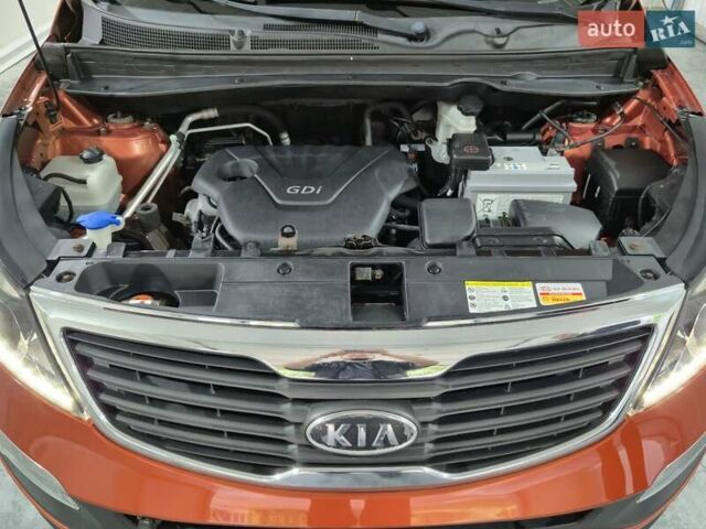 Оранжевый Киа Sportage, объемом двигателя 1.6 л и пробегом 220 тыс. км за 11200 $, фото 7 на Automoto.ua