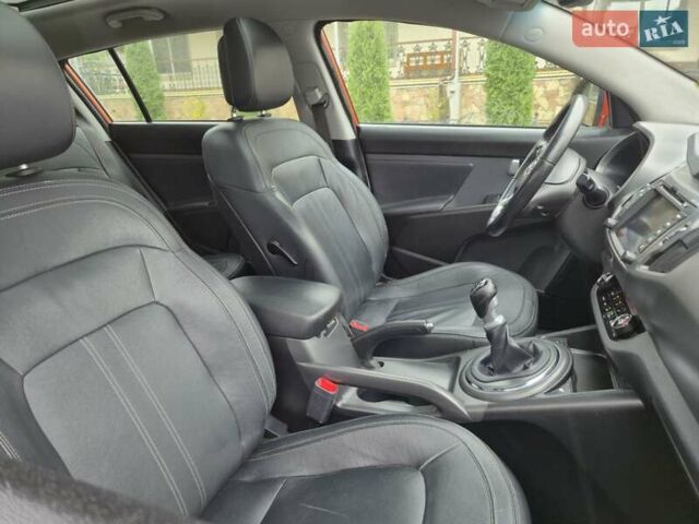 Оранжевый Киа Sportage, объемом двигателя 1.6 л и пробегом 220 тыс. км за 11200 $, фото 47 на Automoto.ua