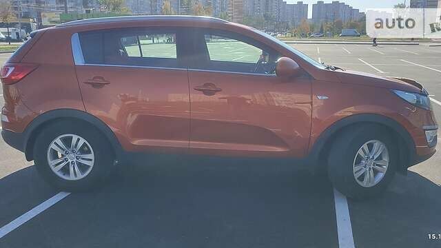 Помаранчевий Кіа Sportage, об'ємом двигуна 1.7 л та пробігом 169 тис. км за 13000 $, фото 17 на Automoto.ua