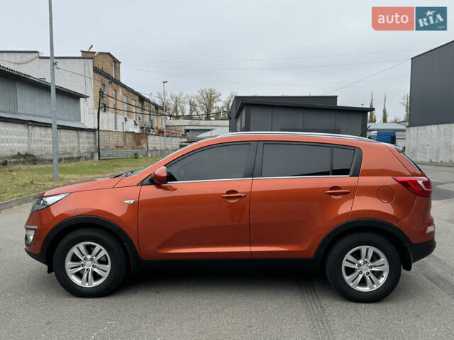 Оранжевый Киа Sportage, объемом двигателя 2 л и пробегом 143 тыс. км за 12300 $, фото 10 на Automoto.ua