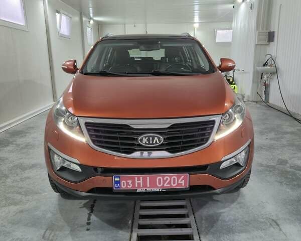 Оранжевый Киа Sportage, объемом двигателя 1.6 л и пробегом 220 тыс. км за 11200 $, фото 2 на Automoto.ua