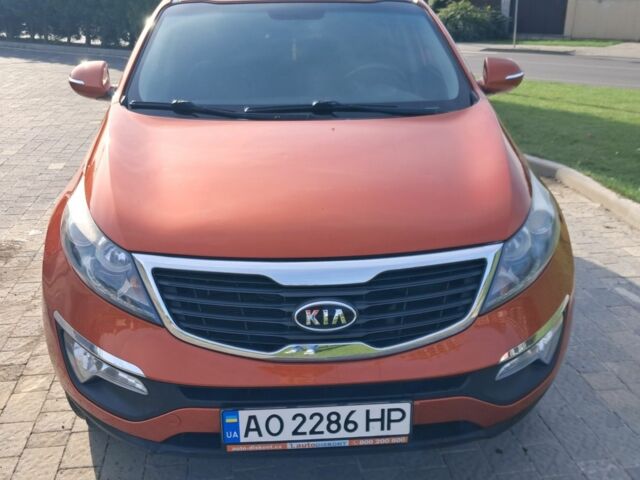 Оранжевый Киа Sportage, объемом двигателя 2 л и пробегом 217 тыс. км за 11500 $, фото 7 на Automoto.ua
