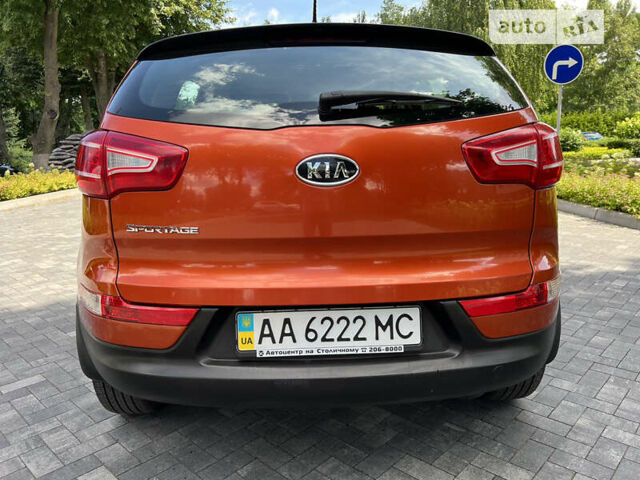 Помаранчевий Кіа Sportage, об'ємом двигуна 0 л та пробігом 97 тис. км за 14200 $, фото 13 на Automoto.ua