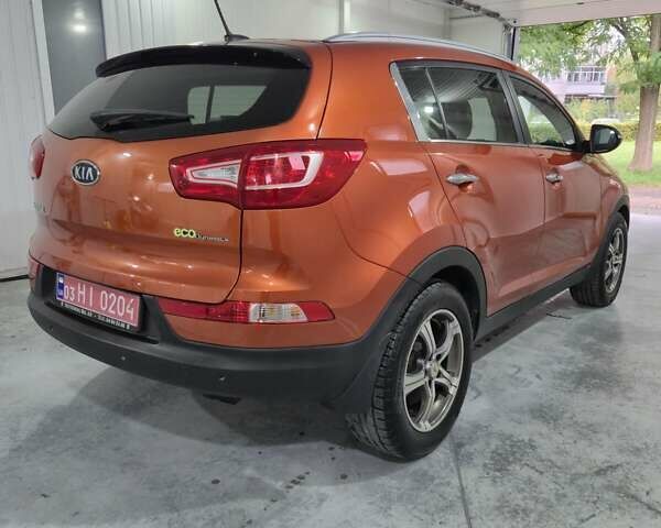 Оранжевый Киа Sportage, объемом двигателя 1.6 л и пробегом 220 тыс. км за 11200 $, фото 5 на Automoto.ua