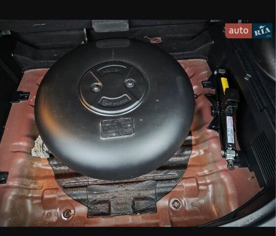 Оранжевый Киа Sportage, объемом двигателя 2 л и пробегом 197 тыс. км за 12000 $, фото 18 на Automoto.ua