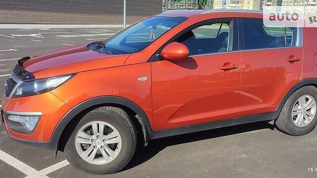 Оранжевый Киа Sportage, объемом двигателя 1.7 л и пробегом 169 тыс. км за 13000 $, фото 20 на Automoto.ua