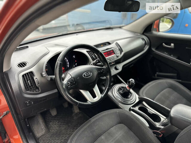 Помаранчевий Кіа Sportage, об'ємом двигуна 1.7 л та пробігом 175 тис. км за 13690 $, фото 20 на Automoto.ua