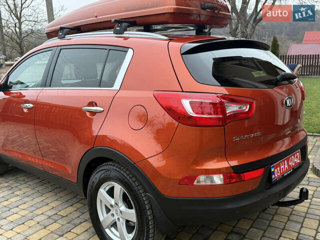 Оранжевый Киа Sportage, объемом двигателя 2 л и пробегом 195 тыс. км за 13850 $, фото 8 на Automoto.ua