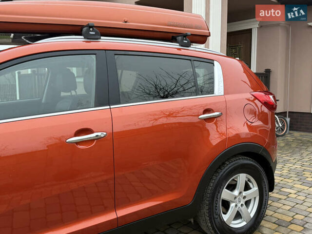 Оранжевый Киа Sportage, объемом двигателя 2 л и пробегом 195 тыс. км за 13850 $, фото 10 на Automoto.ua