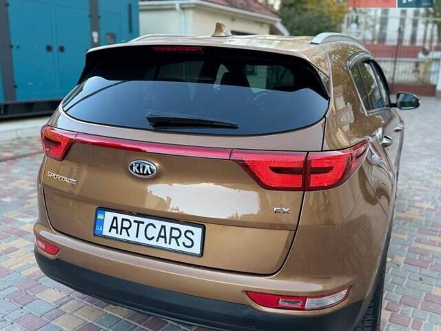 Оранжевый Киа Sportage, объемом двигателя 2.36 л и пробегом 117 тыс. км за 13900 $, фото 3 на Automoto.ua