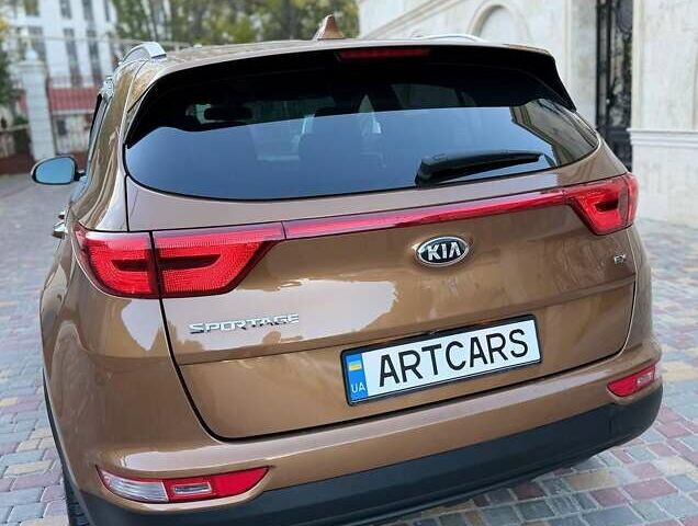 Оранжевый Киа Sportage, объемом двигателя 2.36 л и пробегом 117 тыс. км за 13900 $, фото 5 на Automoto.ua