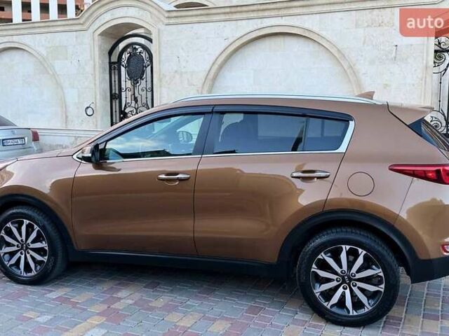 Оранжевый Киа Sportage, объемом двигателя 2.36 л и пробегом 117 тыс. км за 13900 $, фото 4 на Automoto.ua