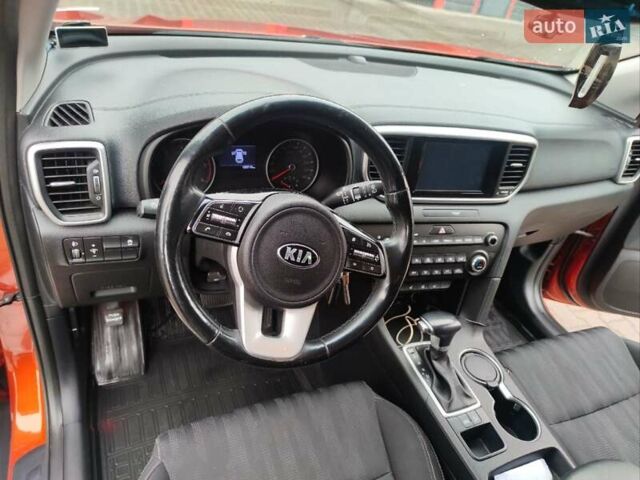 Оранжевый Киа Sportage, объемом двигателя 1.6 л и пробегом 135 тыс. км за 17500 $, фото 8 на Automoto.ua