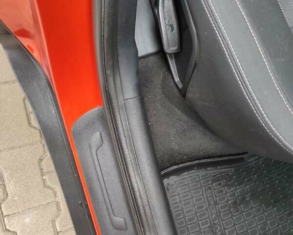 Оранжевый Киа Sportage, объемом двигателя 1.6 л и пробегом 135 тыс. км за 17500 $, фото 5 на Automoto.ua
