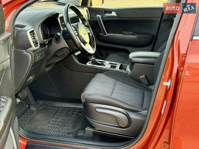 Оранжевый Киа Sportage, объемом двигателя 1.59 л и пробегом 26 тыс. км за 19500 $, фото 10 на Automoto.ua