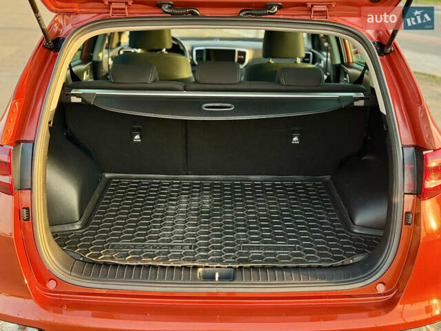 Оранжевый Киа Sportage, объемом двигателя 1.59 л и пробегом 26 тыс. км за 19500 $, фото 23 на Automoto.ua