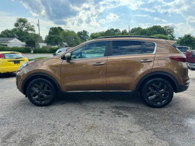 Киа Sportage 2020 в Киеве на Automoto.ua Оранжевый Киа Sportage, объемом двигателя 2.4 л и пробегом 37 тыс. км за 8600 $, фото 4 на Automoto.ua