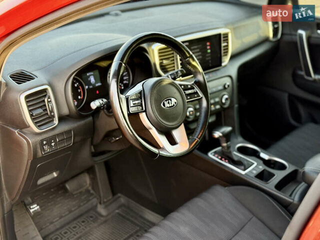 Оранжевый Киа Sportage, объемом двигателя 1.59 л и пробегом 26 тыс. км за 19500 $, фото 12 на Automoto.ua