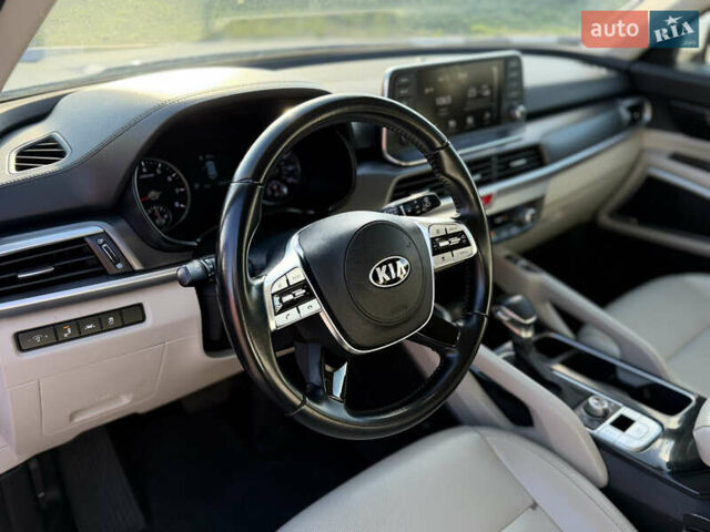 Белый Киа Telluride, объемом двигателя 3.8 л и пробегом 136 тыс. км за 21000 $, фото 12 на Automoto.ua