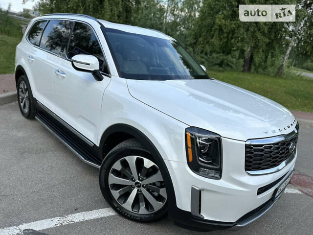 Белый Киа Telluride, объемом двигателя 3.78 л и пробегом 46 тыс. км за 29500 $, фото 27 на Automoto.ua