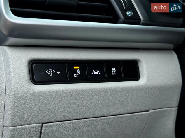 Белый Киа Telluride, объемом двигателя 3.78 л и пробегом 48 тыс. км за 28600 $, фото 17 на Automoto.ua