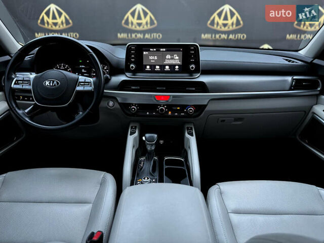 Белый Киа Telluride, объемом двигателя 3.78 л и пробегом 48 тыс. км за 28600 $, фото 21 на Automoto.ua