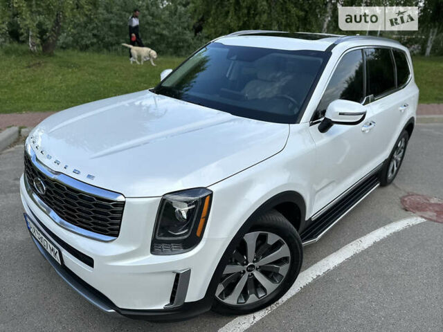 Белый Киа Telluride, объемом двигателя 3.78 л и пробегом 46 тыс. км за 29500 $, фото 18 на Automoto.ua