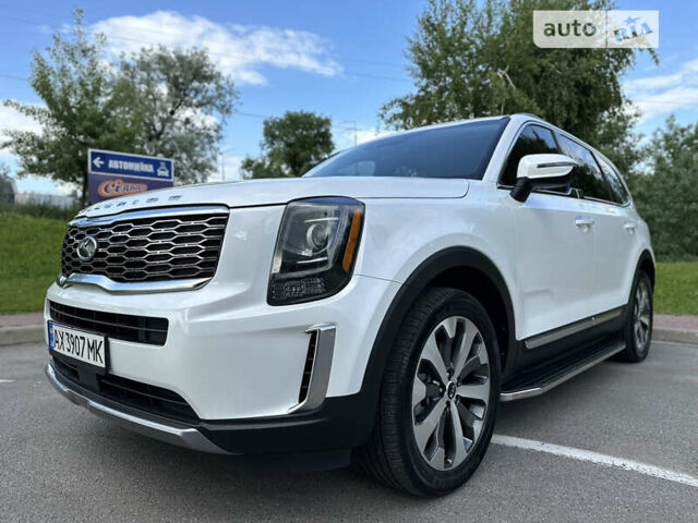 Белый Киа Telluride, объемом двигателя 3.78 л и пробегом 46 тыс. км за 29500 $, фото 9 на Automoto.ua