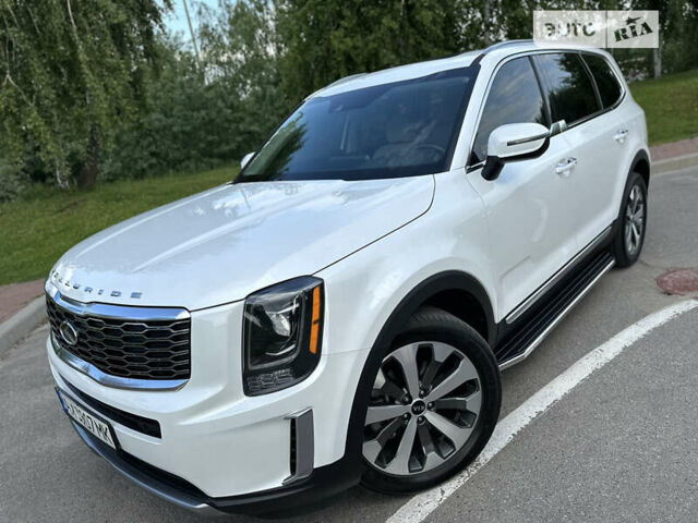 Белый Киа Telluride, объемом двигателя 3.78 л и пробегом 46 тыс. км за 29500 $, фото 19 на Automoto.ua