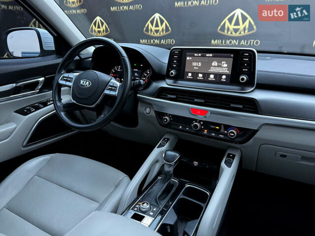 Белый Киа Telluride, объемом двигателя 3.78 л и пробегом 48 тыс. км за 28600 $, фото 20 на Automoto.ua