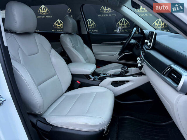 Белый Киа Telluride, объемом двигателя 3.78 л и пробегом 48 тыс. км за 28600 $, фото 14 на Automoto.ua