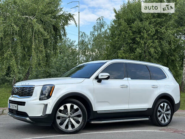 Белый Киа Telluride, объемом двигателя 3.78 л и пробегом 46 тыс. км за 29500 $, фото 14 на Automoto.ua