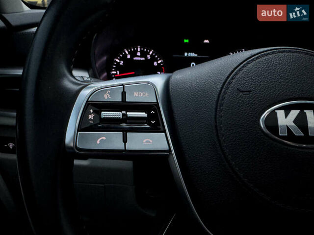 Белый Киа Telluride, объемом двигателя 3.78 л и пробегом 48 тыс. км за 28600 $, фото 24 на Automoto.ua