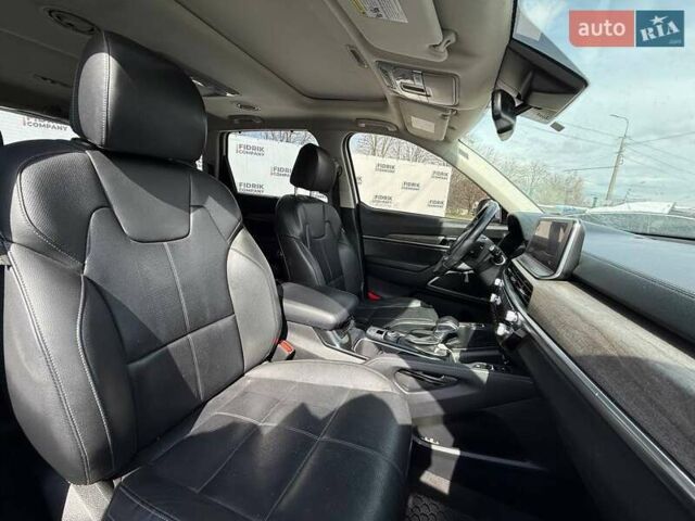Білий Кіа Telluride, об'ємом двигуна 3.8 л та пробігом 189 тис. км за 15300 $, фото 5 на Automoto.ua