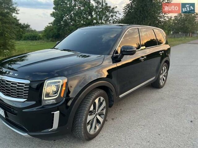 Чорний Кіа Telluride, об'ємом двигуна 3.78 л та пробігом 27 тис. км за 25000 $, фото 12 на Automoto.ua