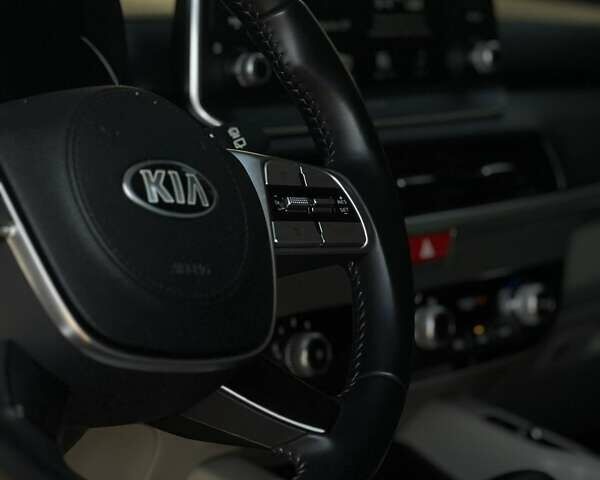 Чорний Кіа Telluride, об'ємом двигуна 3.78 л та пробігом 27 тис. км за 25000 $, фото 26 на Automoto.ua