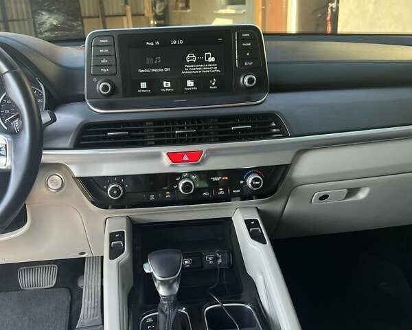 Киа Telluride 2020 в Львове на Automoto.ua Черный Киа Telluride, объемом двигателя 3.78 л и пробегом 27 тыс. км за 22500 $, фото 29 на Automoto.ua