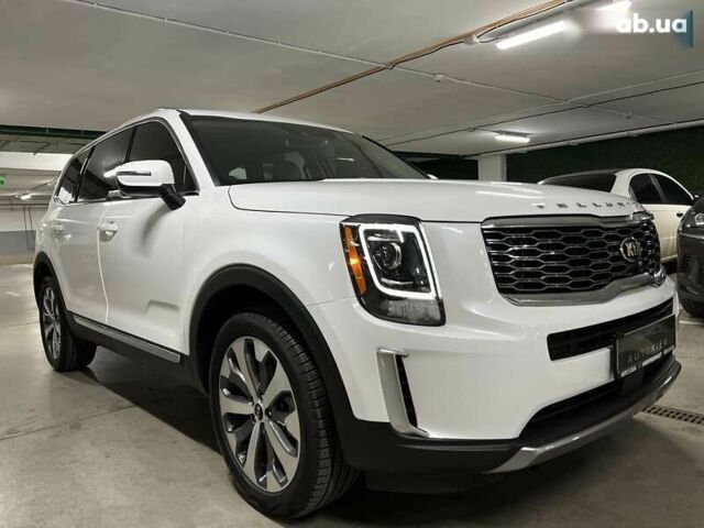 Киа Telluride, объемом двигателя 3.8 л и пробегом 4 тыс. км за 37500 $, фото 1 на Automoto.ua
