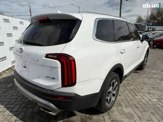 Киа Telluride, объемом двигателя 3.8 л и пробегом 189 тыс. км за 15300 $, фото 2 на Automoto.ua