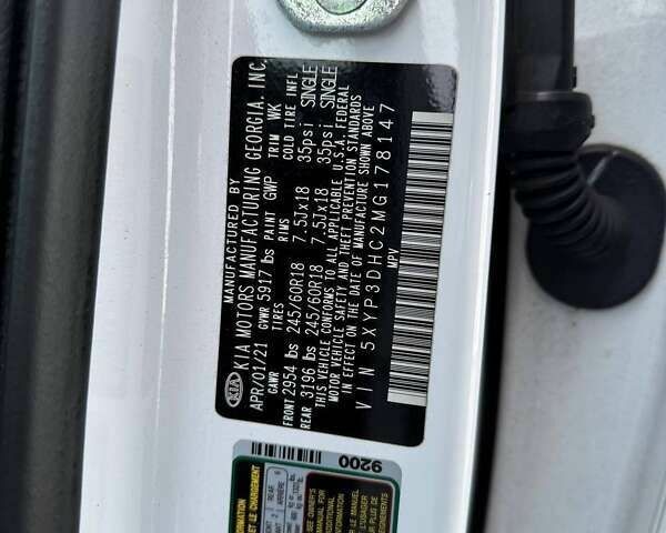 Киа Telluride, объемом двигателя 3.8 л и пробегом 189 тыс. км за 15300 $, фото 12 на Automoto.ua