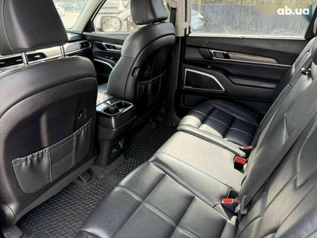 Киа Telluride, объемом двигателя 3.8 л и пробегом 189 тыс. км за 15300 $, фото 6 на Automoto.ua