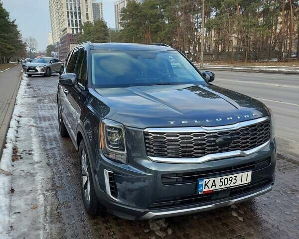 Серый Киа Telluride, объемом двигателя 3.78 л и пробегом 70 тыс. км за 29000 $, фото 1 на Automoto.ua