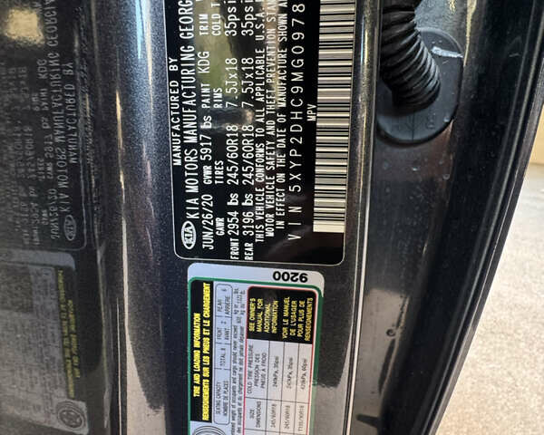 Сірий Кіа Telluride, об'ємом двигуна 3.78 л та пробігом 13 тис. км за 23500 $, фото 24 на Automoto.ua