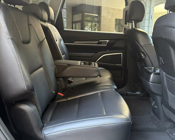 Сірий Кіа Telluride, об'ємом двигуна 3.78 л та пробігом 13 тис. км за 23500 $, фото 14 на Automoto.ua